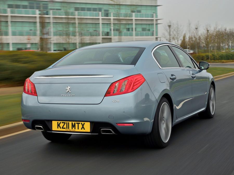  Peugeot 508 GT 2011 года  (UK) (фото 6 из 12)